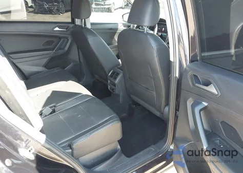 2020 Volkswagen Tiguan 2.0T Se/2.0T Se R-Line Black/2.0T Sel from USA, damaged, VIN 3VV2B7AX7LM096848